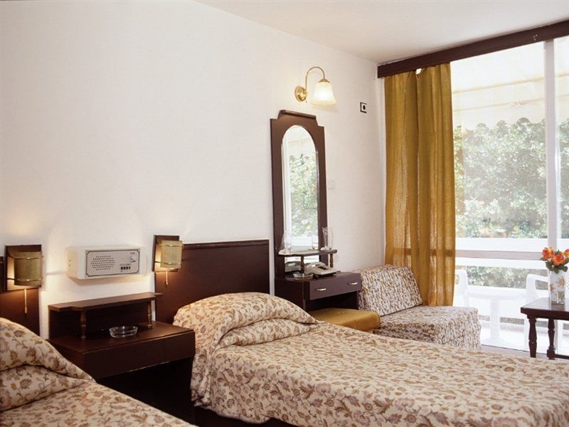Hotel Kardam 2*